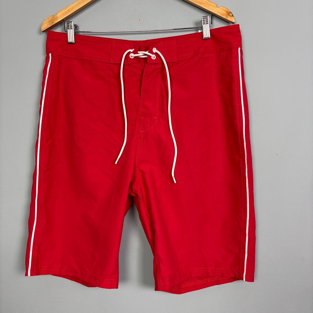 Old Navy Red Men's Swim Trunks With Pocket & Drawstring Size 34 NWT.